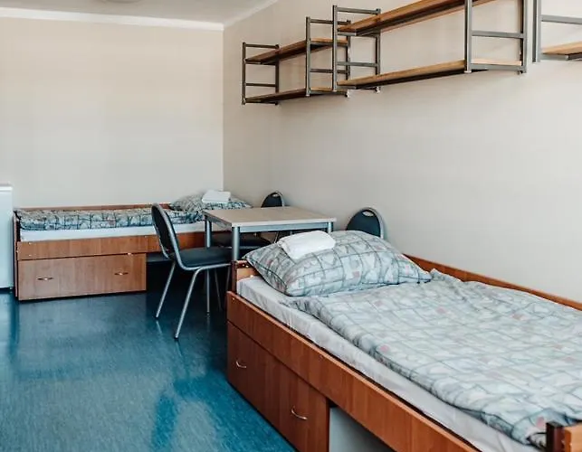 بيت شباب Akropol *